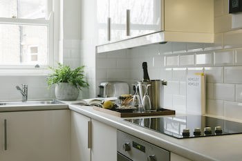 Europa House Apartments