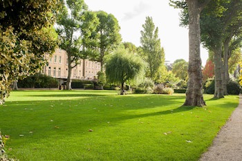 Europa House Apartments