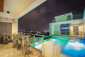 Hotel Xyz