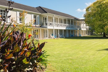 Discovery Settlers Hotel