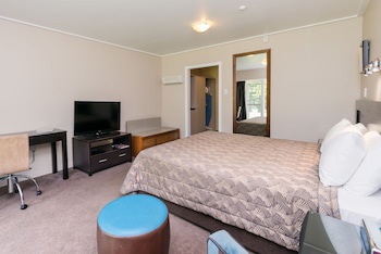 Discovery Settlers Hotel