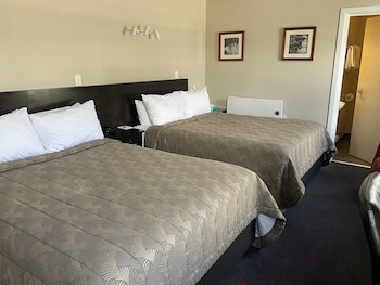 Discovery Settlers Hotel