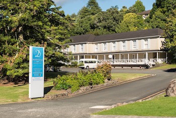Discovery Settlers Hotel