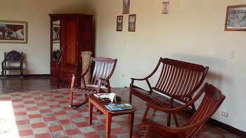 Guesthouse Los Corredores Del Castillo