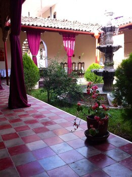 Guesthouse Los Corredores Del Castillo