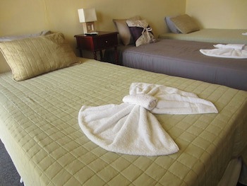 Guesthouse Los Corredores Del Castillo