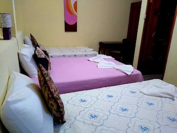 Guesthouse Los Corredores Del Castillo