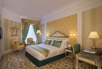 Royal Rose Hotel Abu Dhabi, Curio Collection by Hilton galeri fotoğrafı