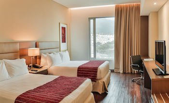 Holiday Inn Bucaramanga Cacique, An Ihg Hotel