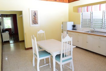 Gold Nugget Hotel