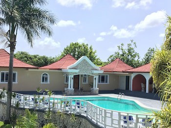 Gold Nugget Hotel
