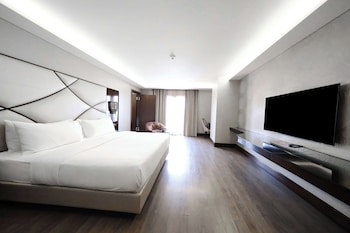Doubletree By Hilton Istanbul Gayrettepe