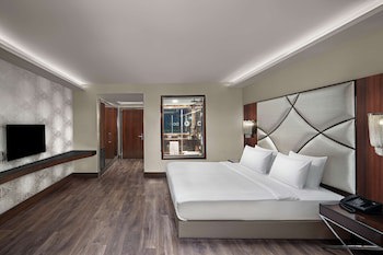 Doubletree By Hilton Istanbul Gayrettepe