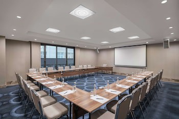 Doubletree By Hilton Istanbul Gayrettepe