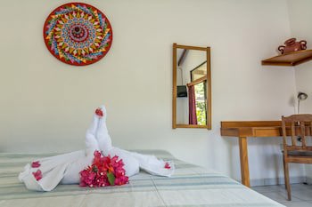 Hotel Colinas Del Sol