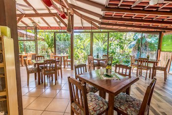 Hotel Colinas Del Sol