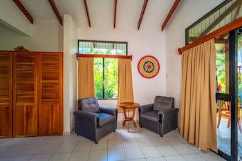 Hotel Colinas Del Sol