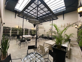 Amerian Executive Cordoba Hotel