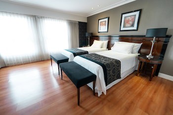 Amerian Executive Cordoba Hotel