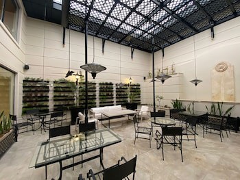 Amerian Executive Cordoba Hotel