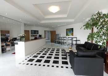 Aurora Hotel At Reykjavik-Keflavik Airport Terminal Kef