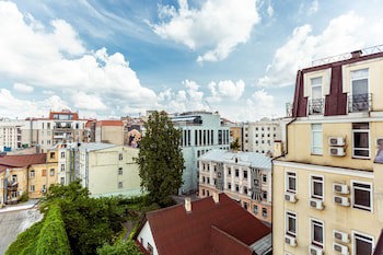Senator Maidan