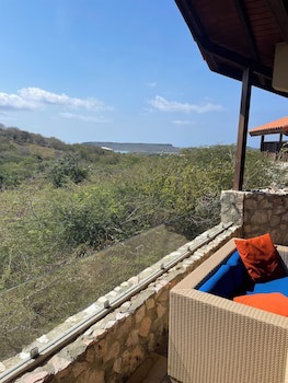 Bandabou Breeze Curacao