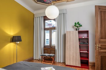 Art House Apartments By Adrez Living