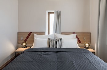 Art House Apartments By Adrez Living