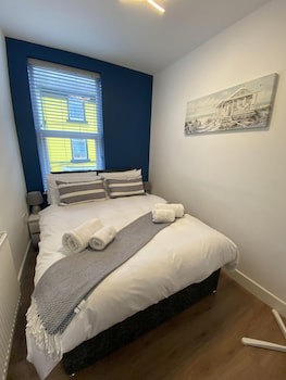 Blackpool Abode - 20 Bairstow Street