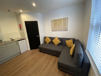 Blackpool Abode - 20 Bairstow Street