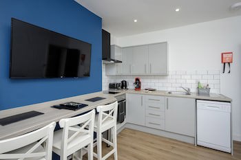 Blackpool Abode - 20 Bairstow Street
