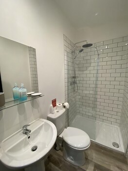 Blackpool Abode - 20 Bairstow Street