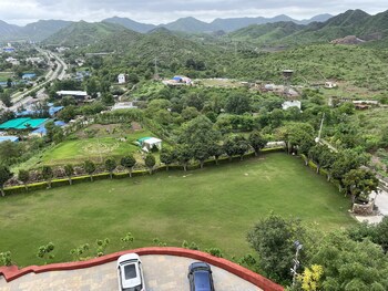 Bhairavgarh Palace