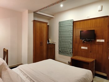 Bhairavgarh Palace
