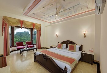 Bhairavgarh Palace