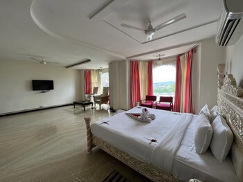 Bhairavgarh Palace