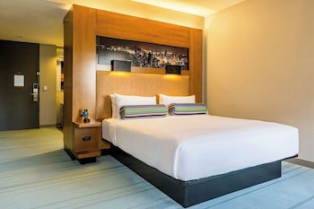 Aloft Panama
