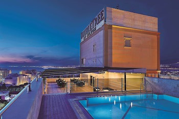 Doubletree By Hilton Hotel Izmir - Alsancak