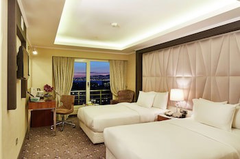 Doubletree By Hilton Hotel Izmir - Alsancak