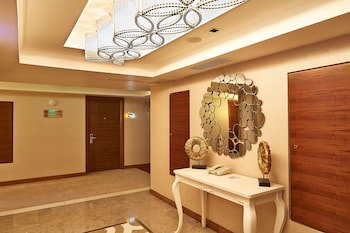 Doubletree By Hilton Hotel Izmir - Alsancak