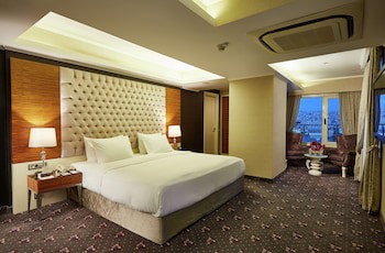 Doubletree By Hilton Hotel Izmir - Alsancak
