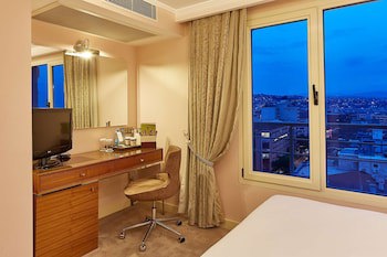 Doubletree By Hilton Hotel Izmir - Alsancak