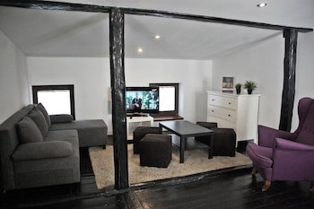 Stare Kino Cinema Residence