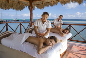 Generations Riviera Maya Family Resort- Ai