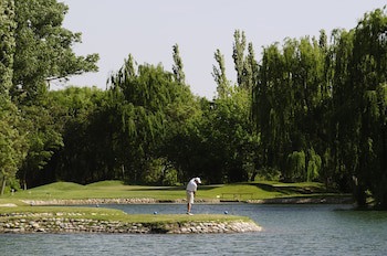 Algodon Wine Estates And Champions Club