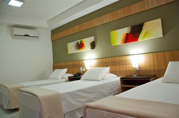 Delcas Hotel