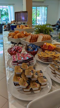 Delcas Hotel