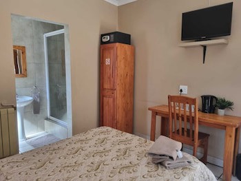 Emerald Guesthouse