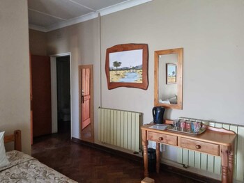 Emerald Guesthouse